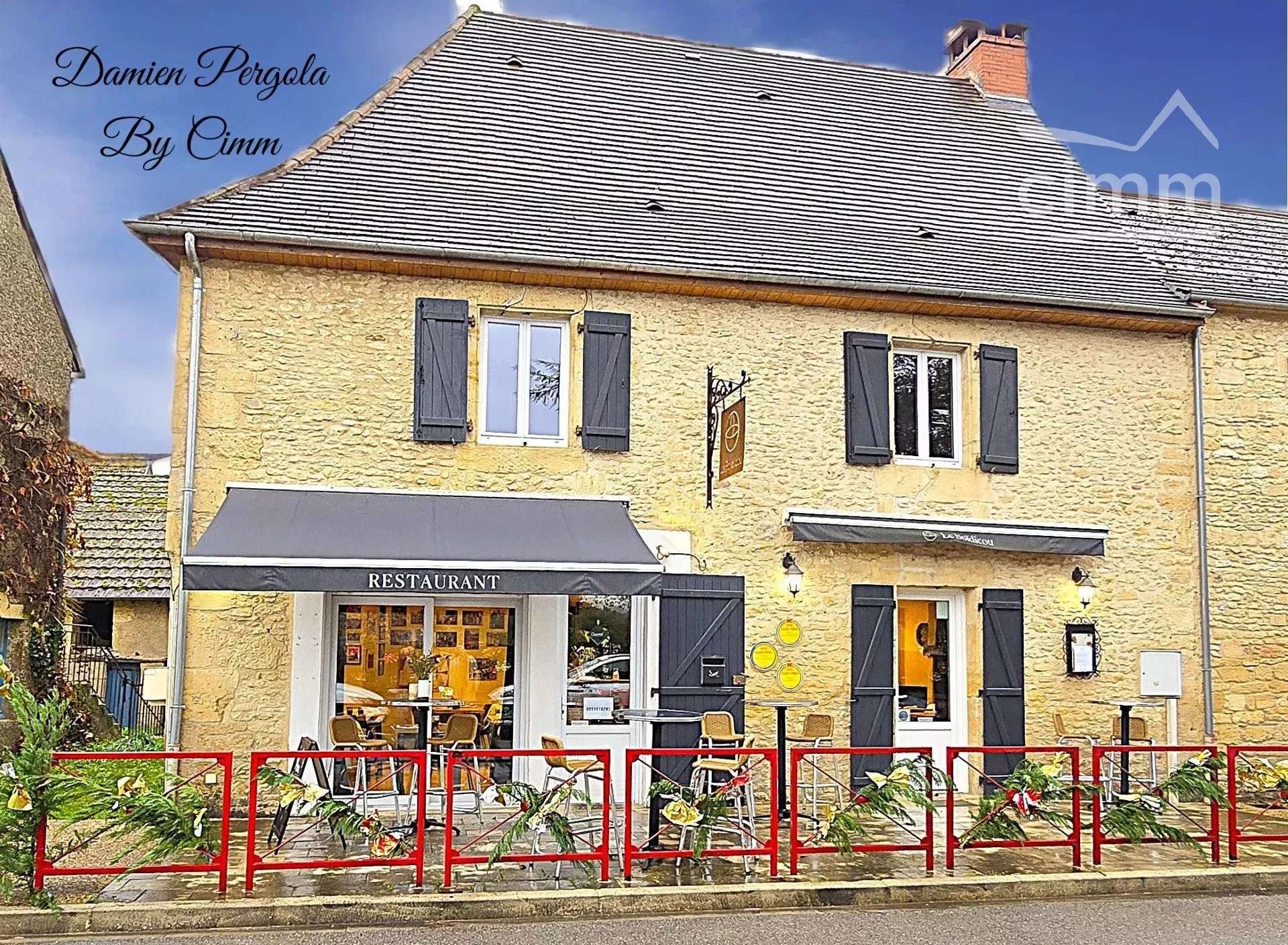 Vente restaurant de charme 25 cvts à Thonac