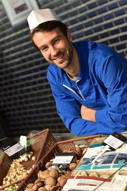 Vente poissonnerie restaurant sur littoral Hérault