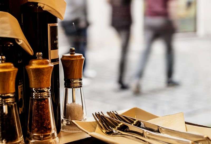 AV restaurant en centre ville Issy les Moulineaux