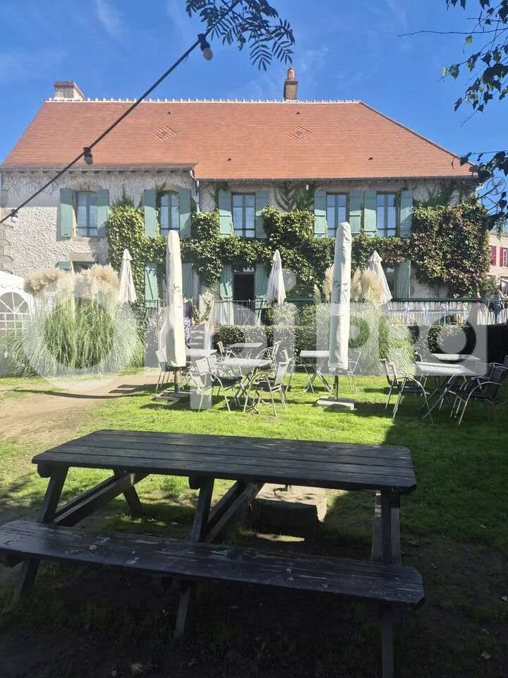 Vente restaurant de charme à La Celle-Dunoise