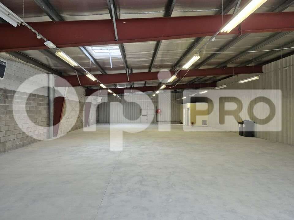 A louer cellule commerciale 400m² à Épernay