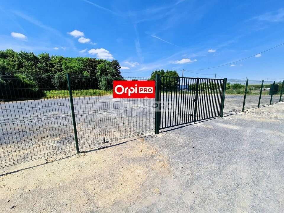 A louer terrain 2400m² aux portes de Soissons