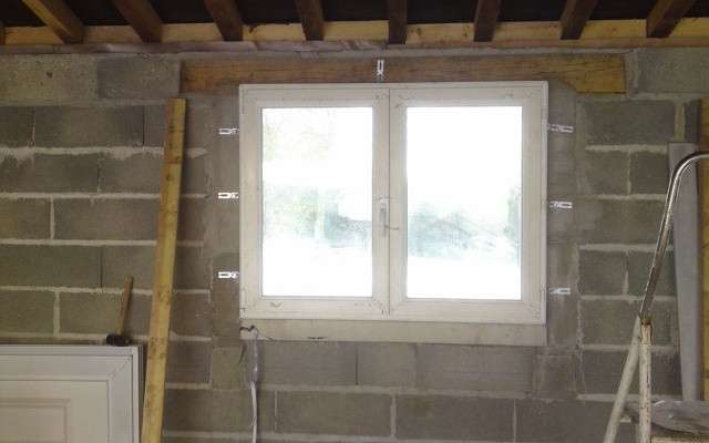 Cède PME pose de menuiserie bois alu et PVC 79