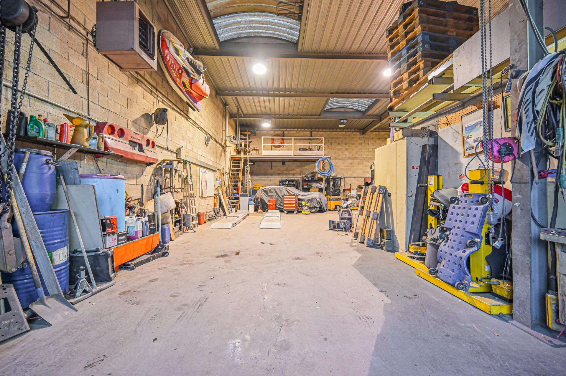 AV entrepôt + bureaux 340m² en ZAC Sud Alfortville