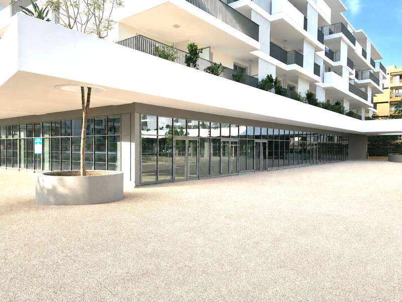 A louer local commercial 175m² à St-Laurent-du-Var