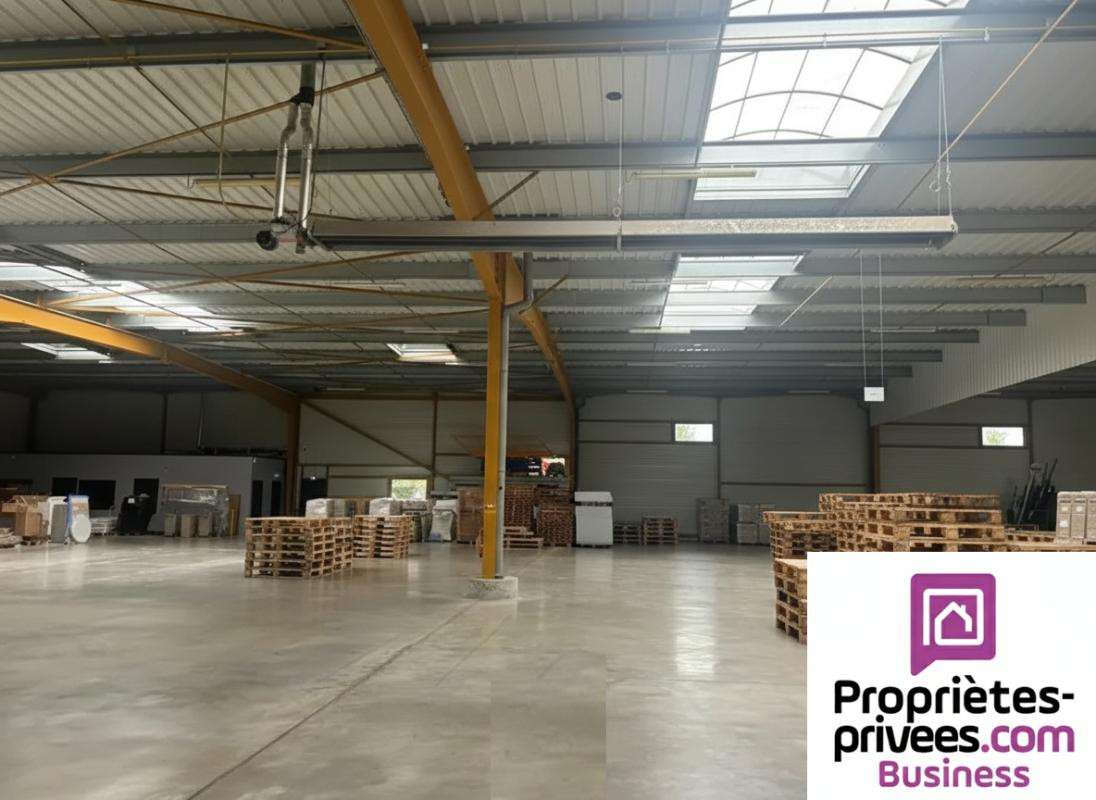 Plateforme Logistique 1200m² à Colomiers En Jacca 