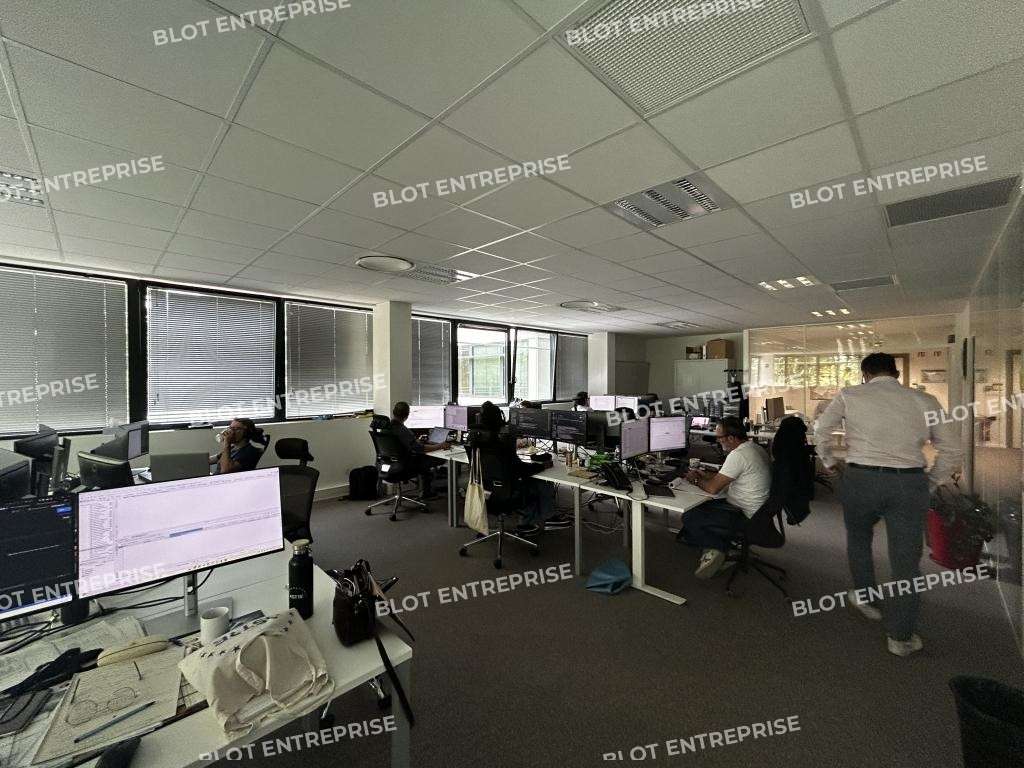 À louer bureaux de 147m² à Saint-Herblain zac