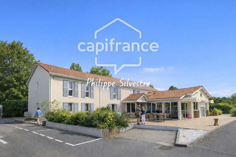 AV pour investisseurs murs commerciaux hôtel 31