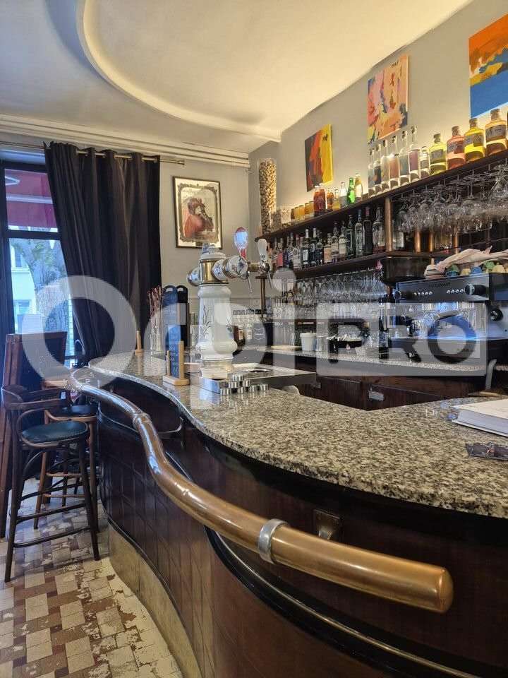 Vente bistrot authentique avec terrasse à Limoges