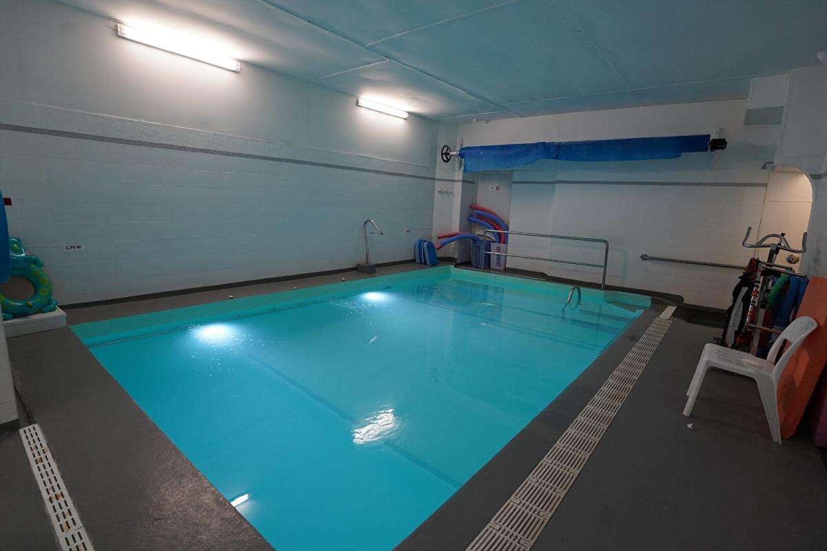 AV piscine pro équipée à Lézignan-Corbières