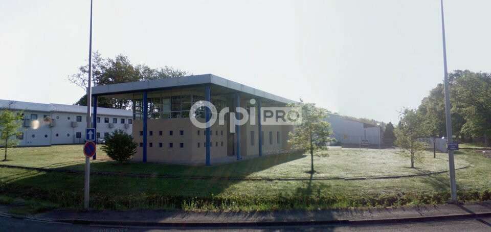 A louer bureaux de 600m² à Pau zone indus Nord