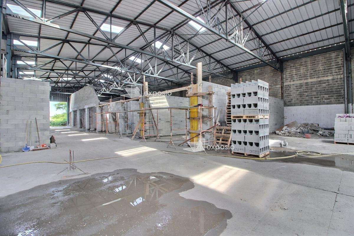 Vente murs de bureaux 140m² empl premium à Orange