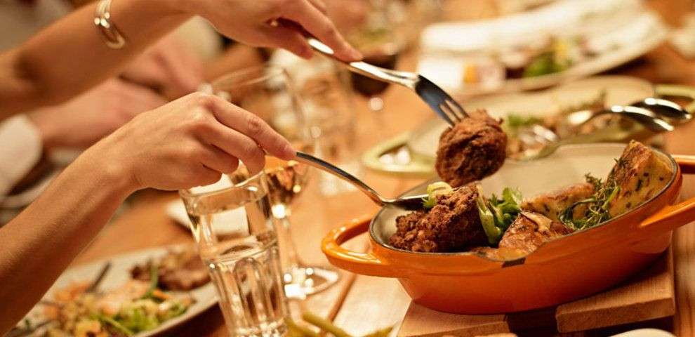 AV restaurant centre ville de 70 .0000 hab dept 44