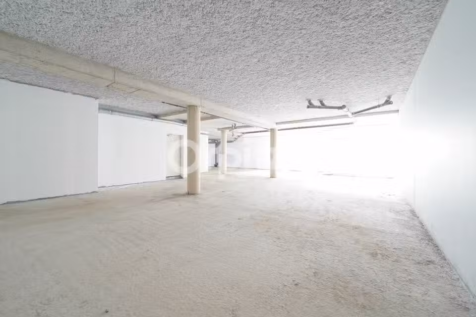 AV local commercial 250m² Villefranche-sur-Saône