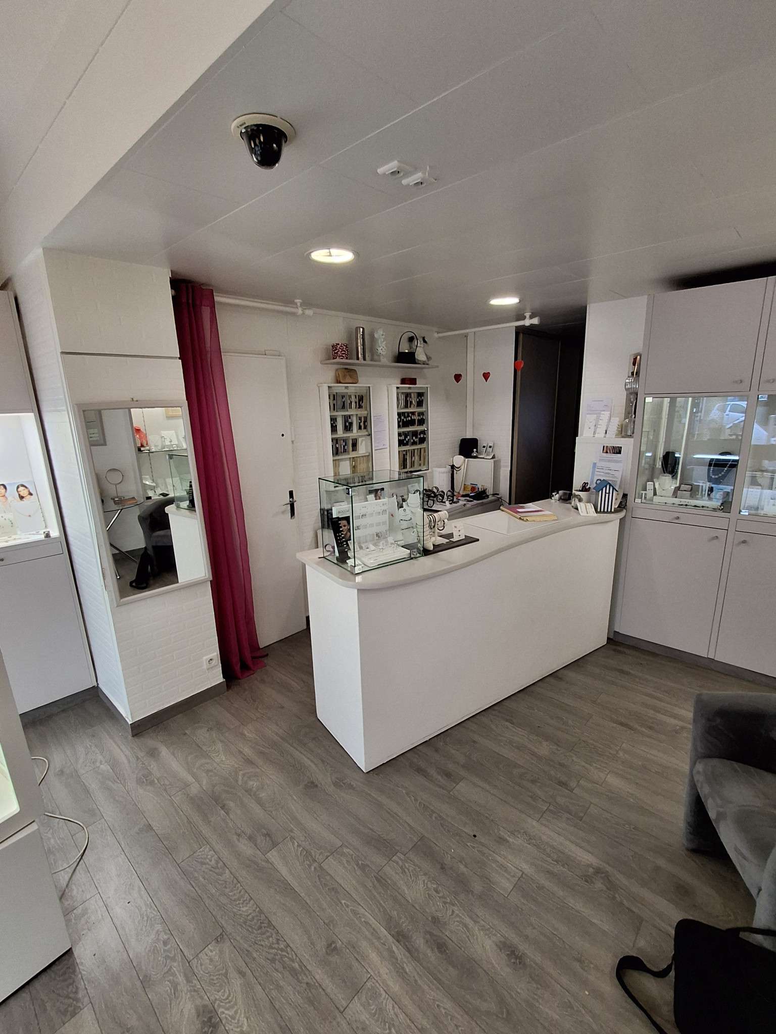 Vente bijouterie logement ST-Hilaire-Du-Harcouët