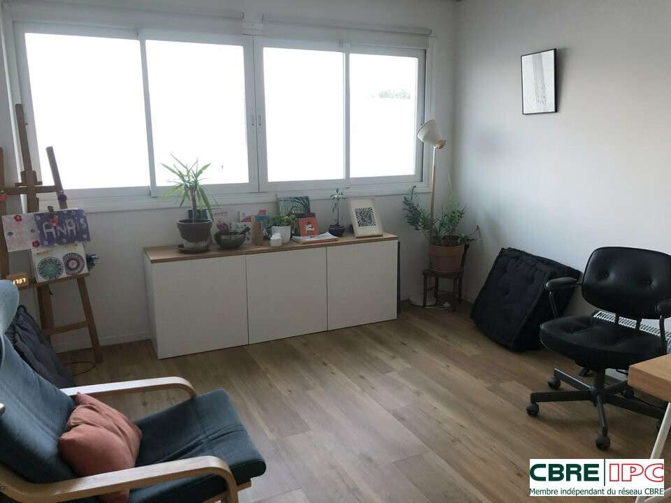 Location bureaux 51m² R+2 Bayonne au Forum