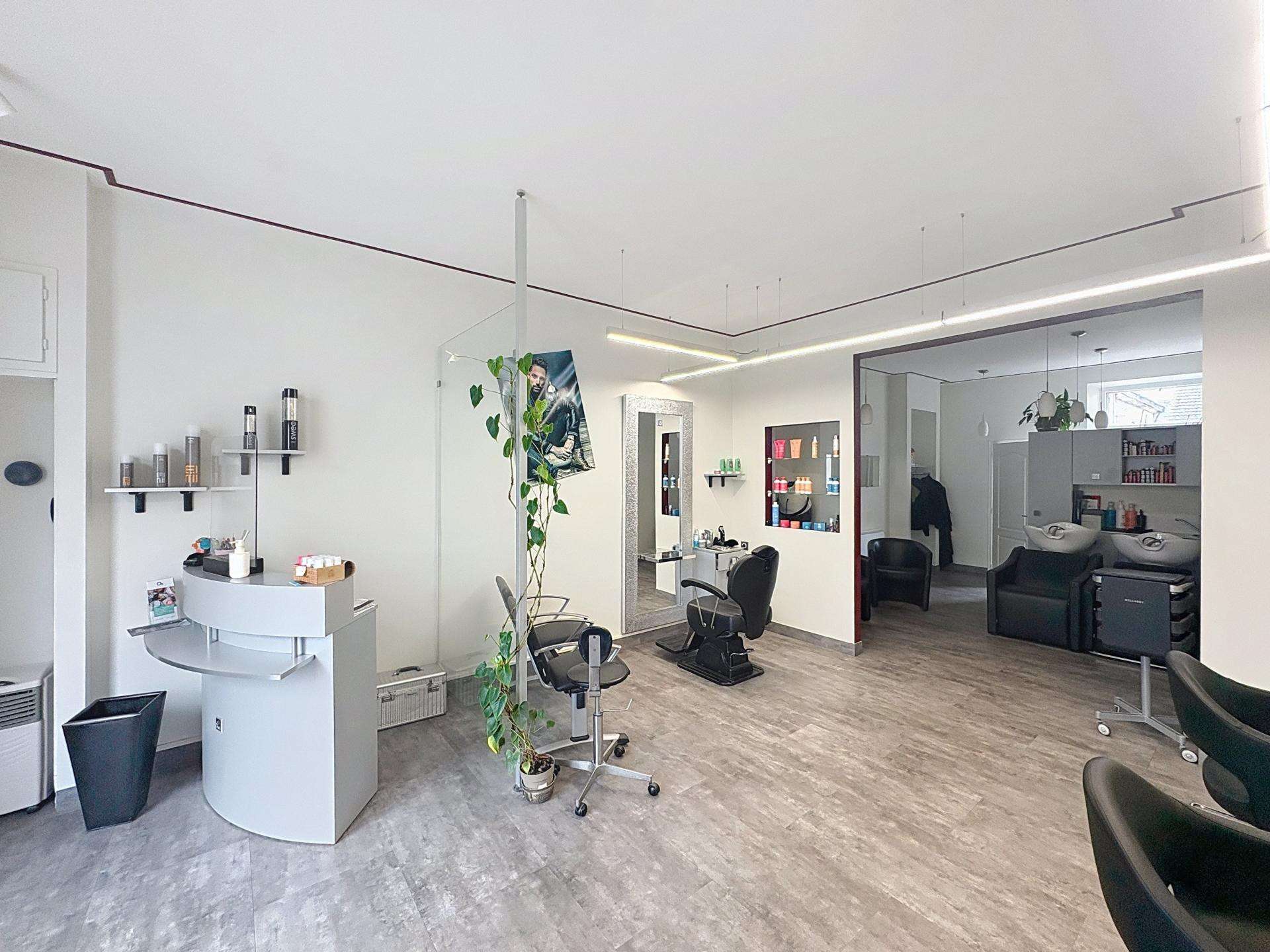 AV salon de coiffure Châteauroux empl stratégique