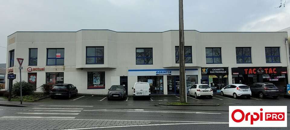 Bureaux récents divisibles 478m² à Saint-Brieuc