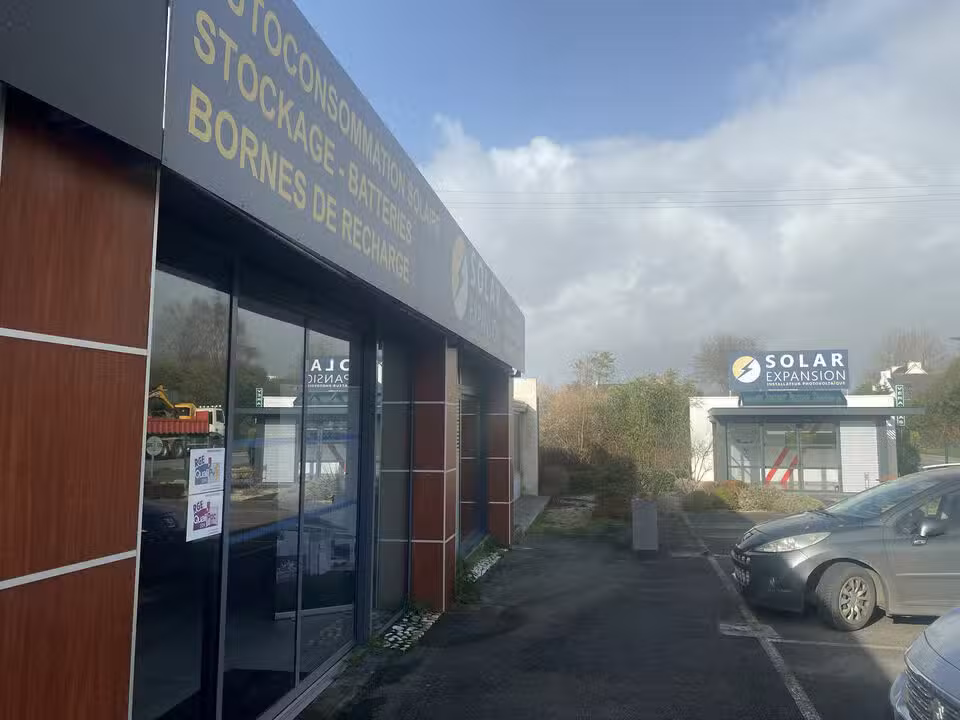 A louer local commercial 136m² direction Bénodet