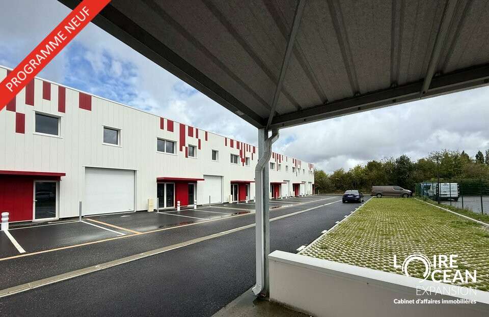 AV locaux neufs 600m² à Saint-Herblain