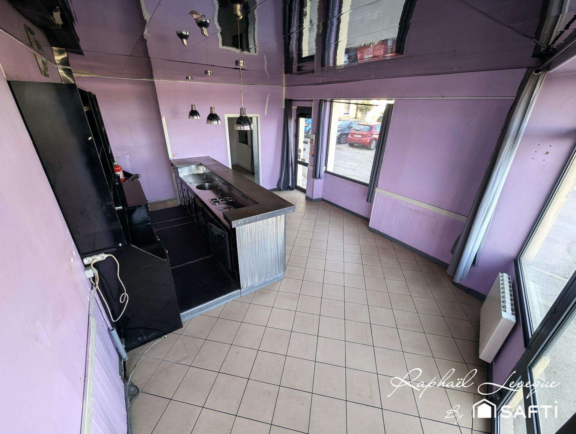 Local commercial 100m² beau potentiel à La Voulte