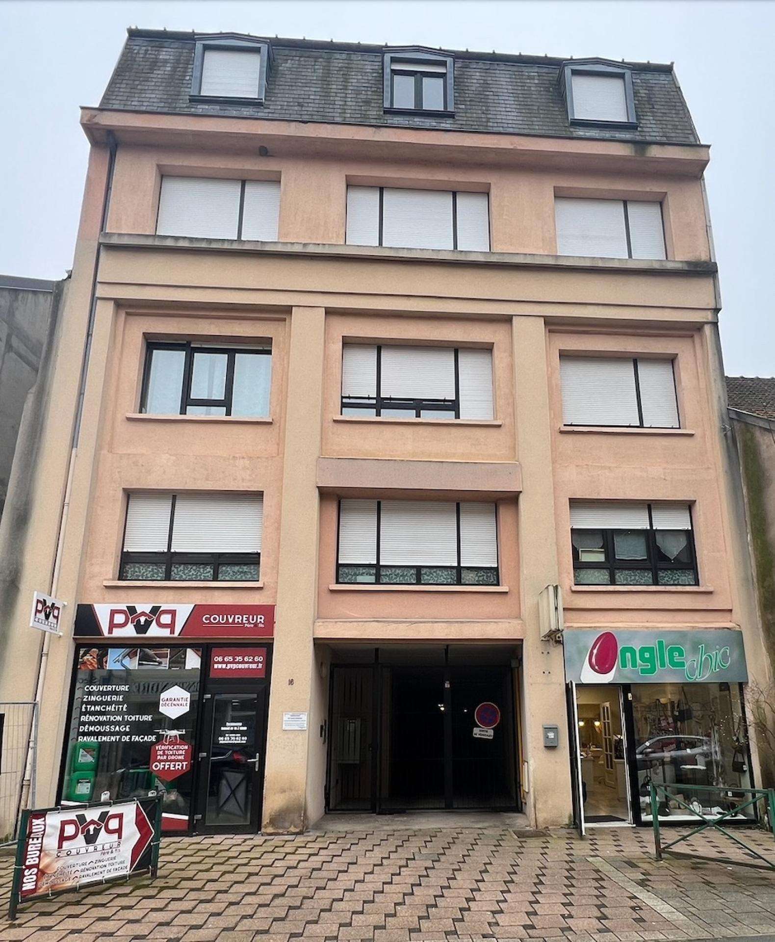 AV local 41m² emplacement central à Saint-Avold