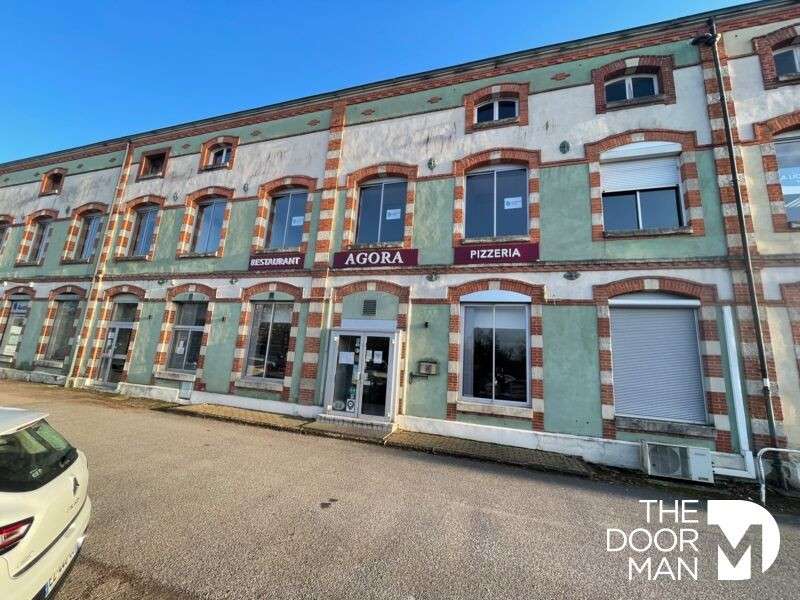 Vente pizzeria 210m² à Chaumont empl stratégique