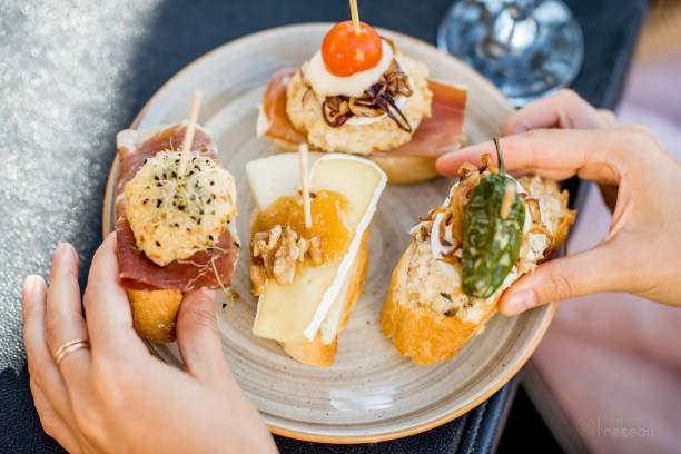 AV restaurant de tapas à Montpellier - Ecusson