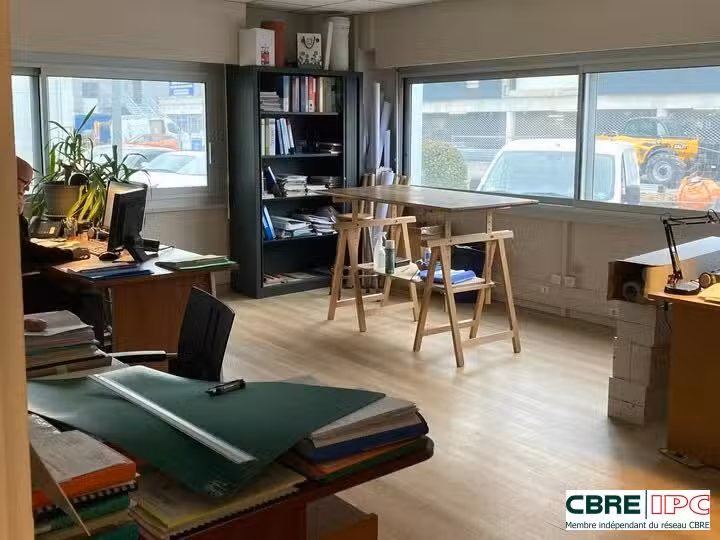 Location bureaux 133m² RDC à Bayonne, au Forum