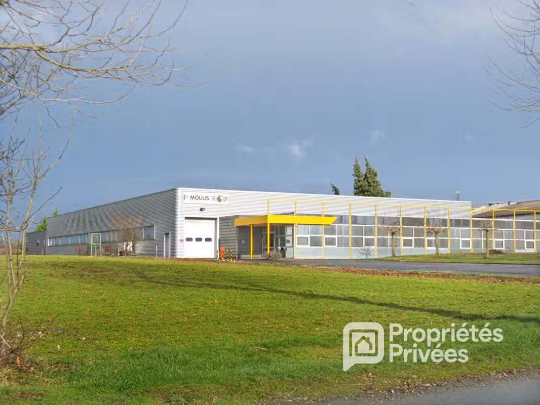 Vente entrepôt 1200m² à Montredon-Labessonnié