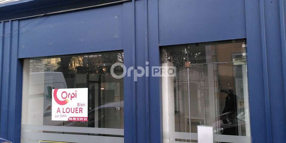 Local 86m² à louer proche centre ville Pau 