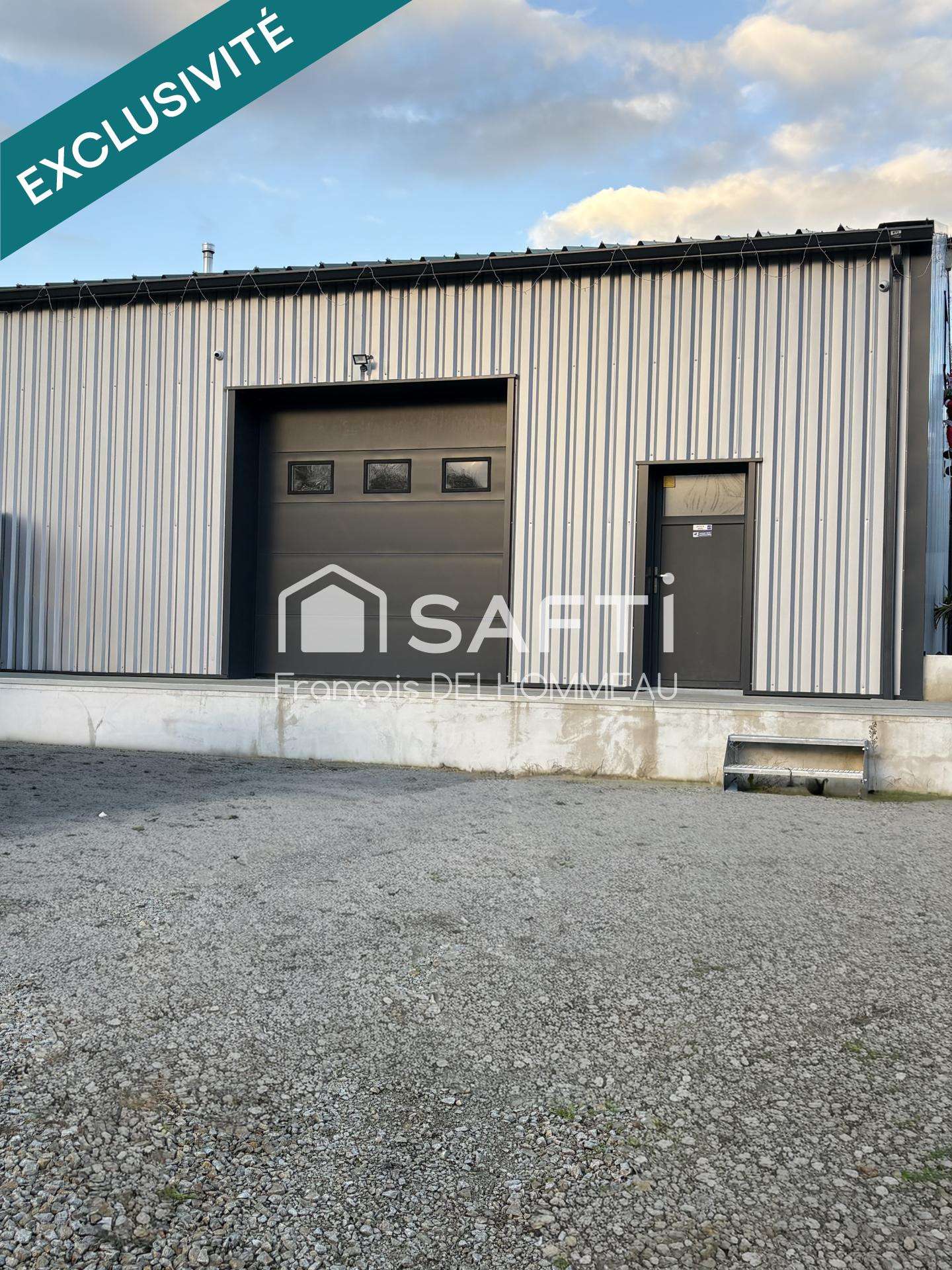 local 130m² avec bureau à Saint-Étienne-du-Bois