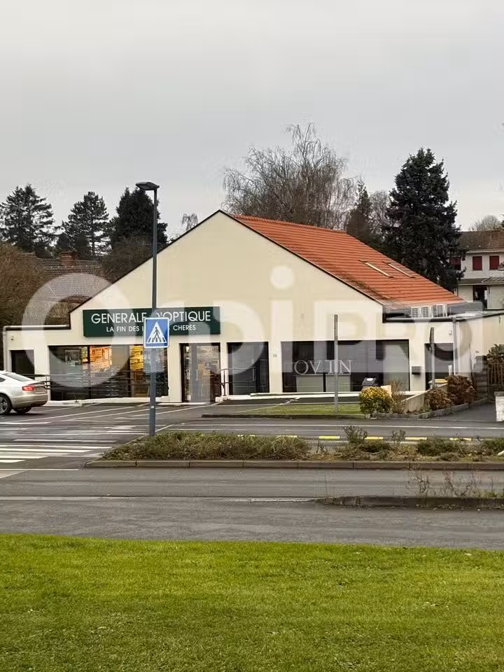 Bâtiment de 2 locaux 440m² à vendre à Arras