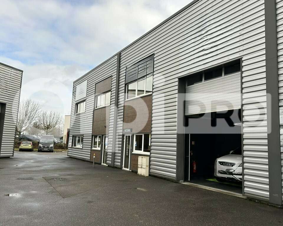 A louer local commercial 275m² à Beauvais