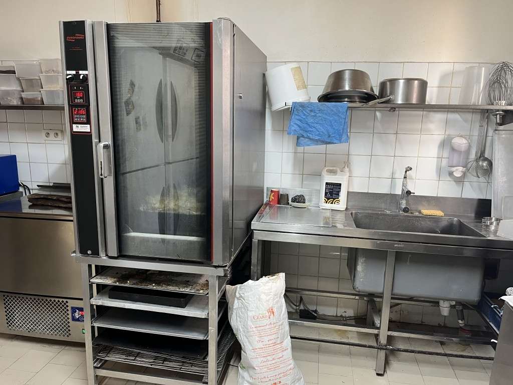 Boulangerie à vendre, Littoral, Var, Appartement