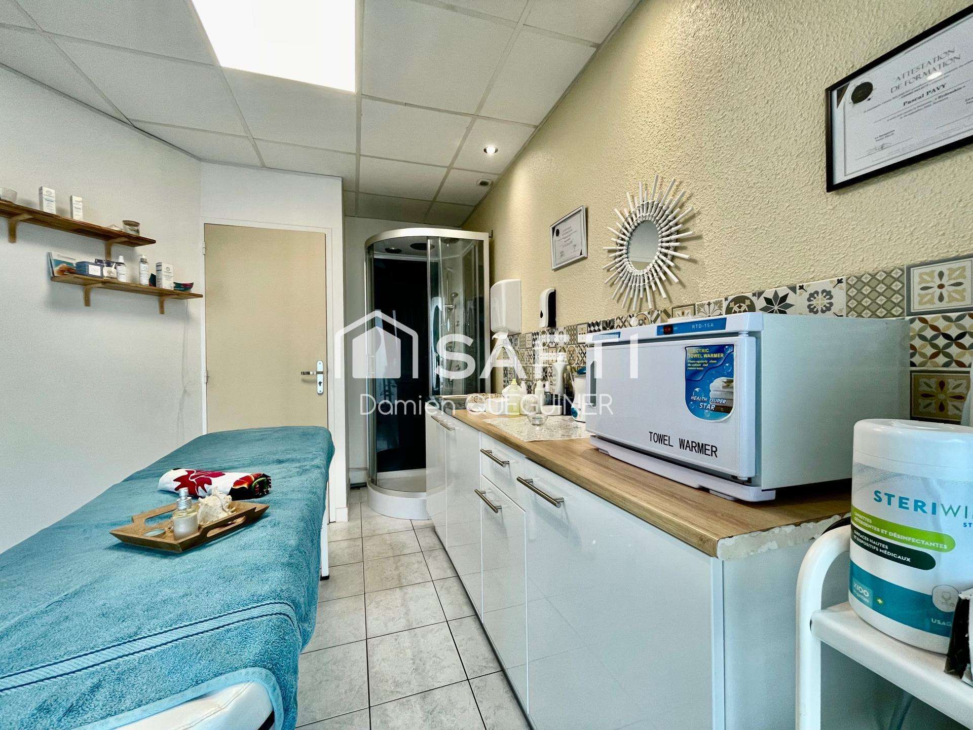 Vente Institut de beauté avec parkings au Teich