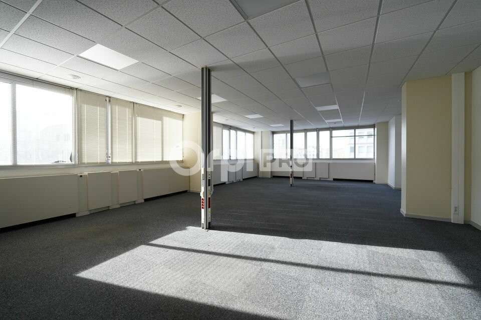 Bureaux de 386m² à louer à Lyon 69003