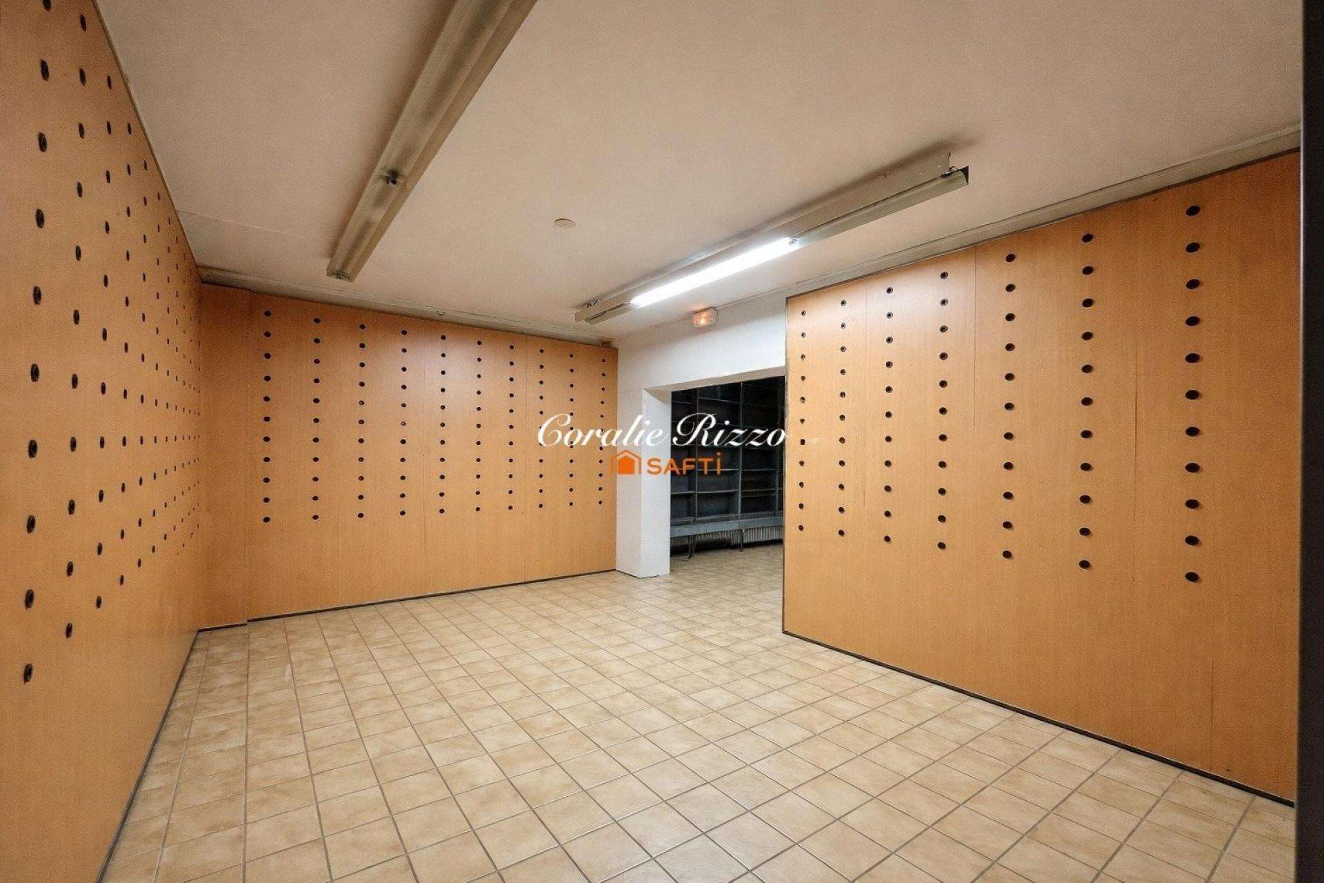Vente local commercial de 150m² à Saint-Avold