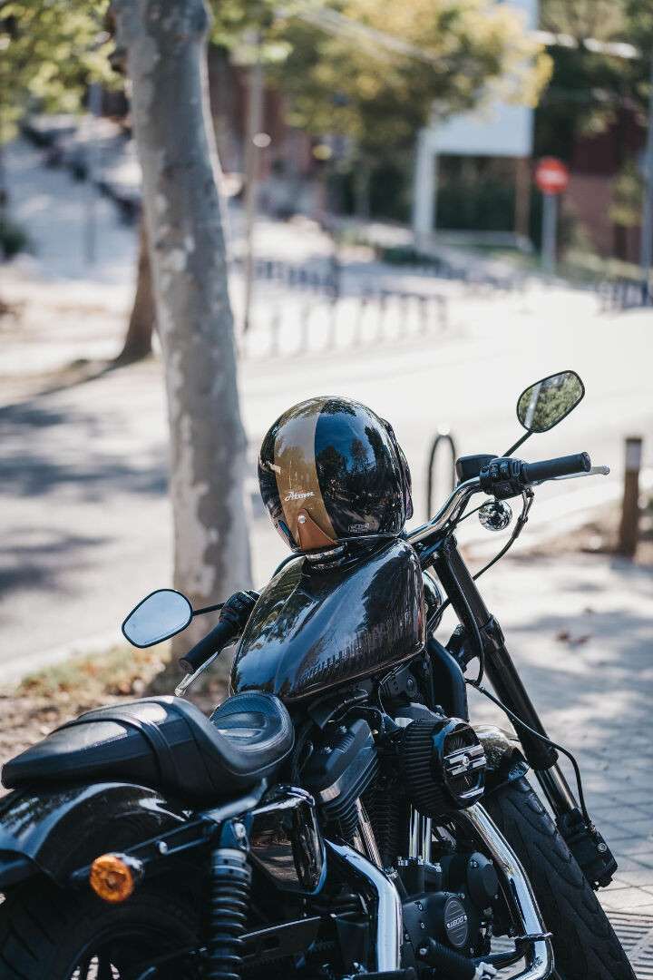 A vendre magasin motos scooter quad sur Laval