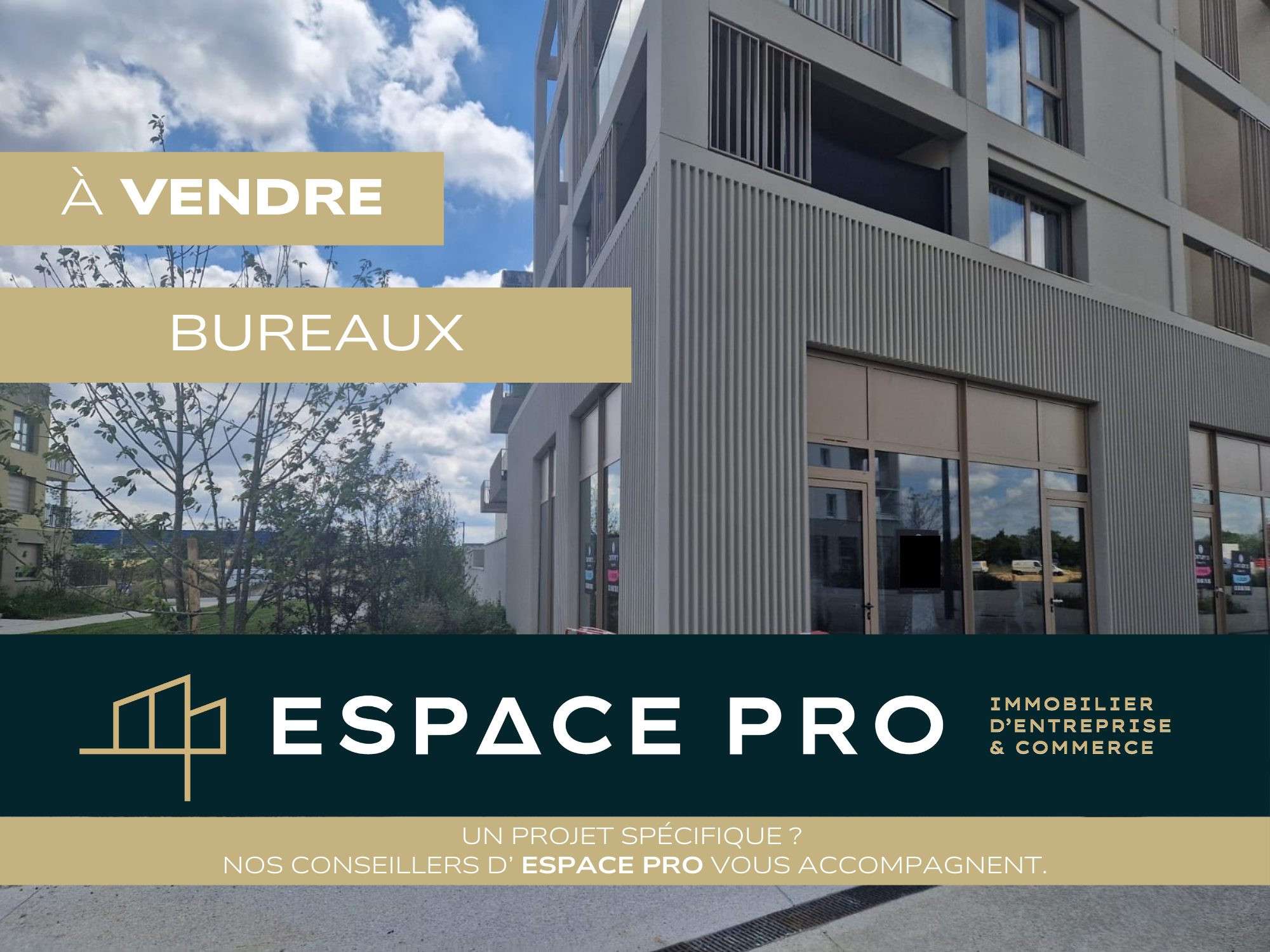 A vendre local 111m² + réserve 52m² au Sud de Caen