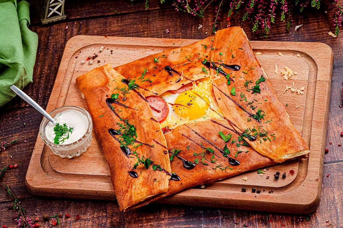 Vente crêperie restaurant en station balnéaire 66