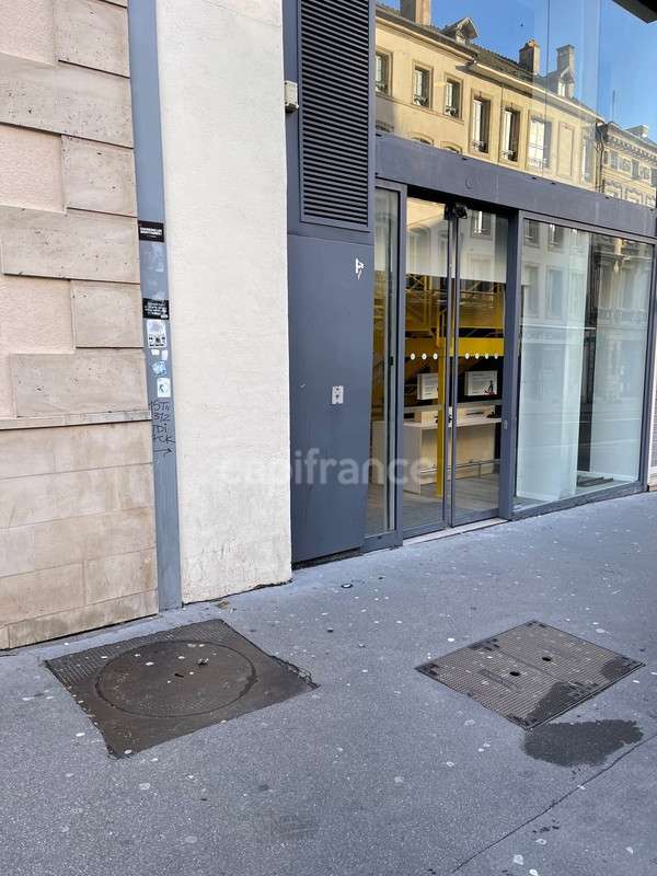 A louer superbe local 235m² au centre de Nancy