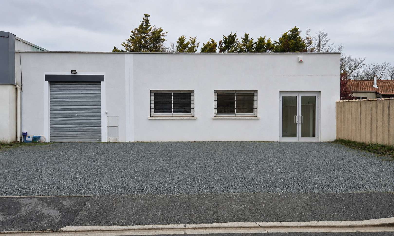 Location local d'activité 138m² ZA La Rochelle