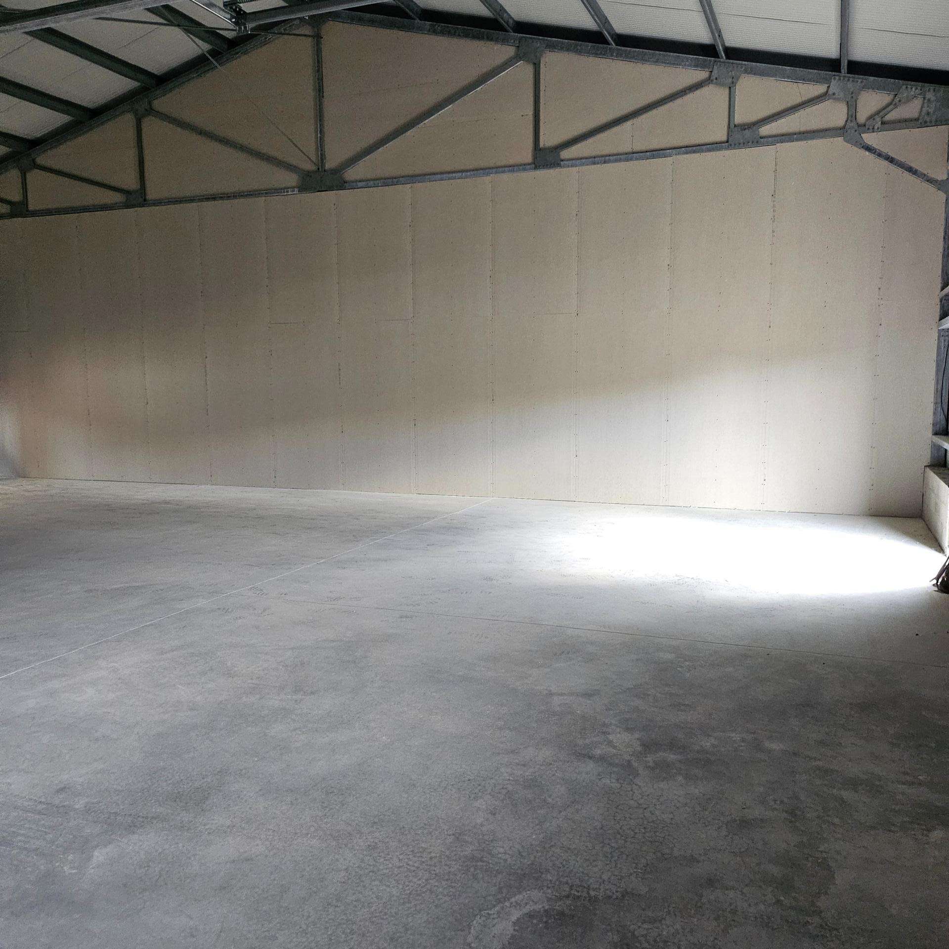 Hangar neuf 300m² idéal pour stockage à Apt 