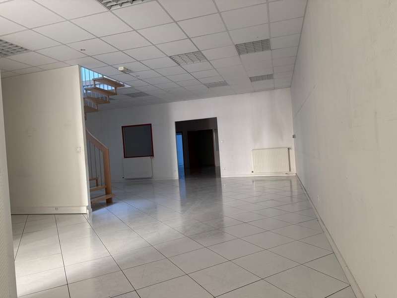 Local d'activité 311m² à louer à Maxéville