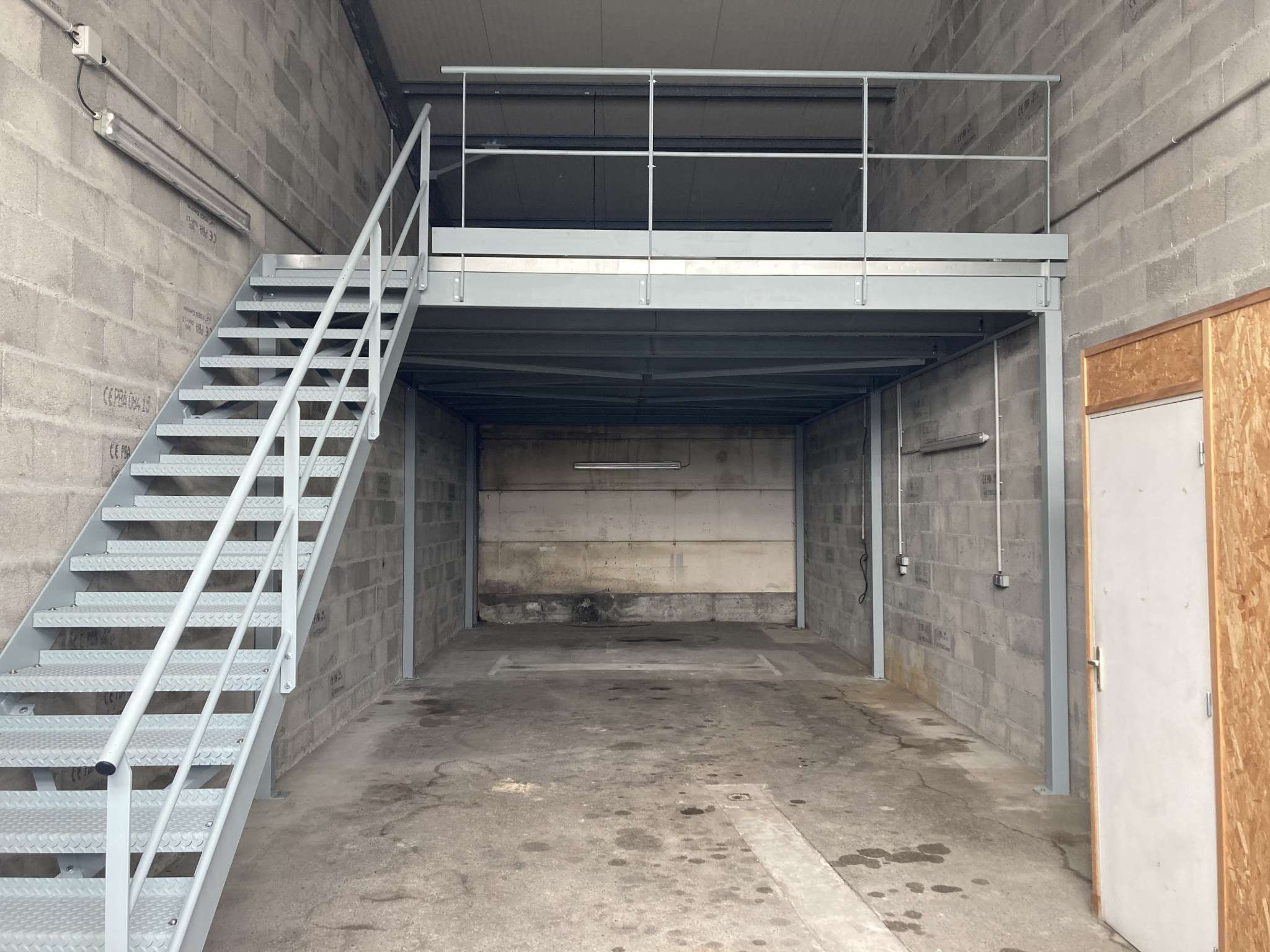 Local d'activités de 115m² à louer à Anglet