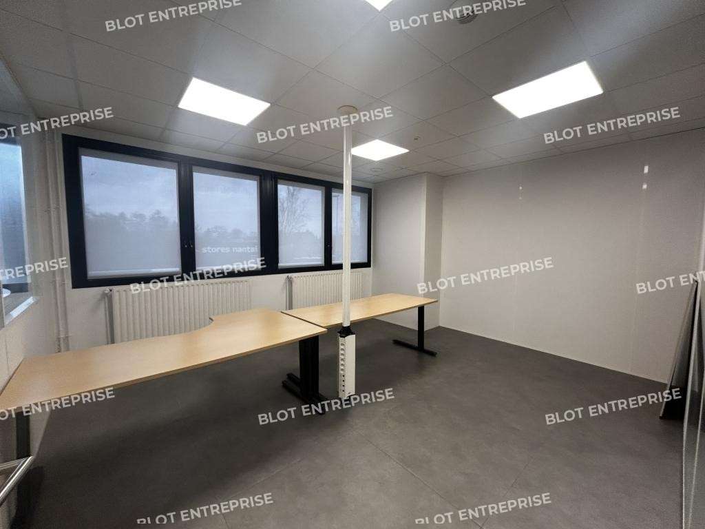A louer bureaux de 142m² forum d'Orvault