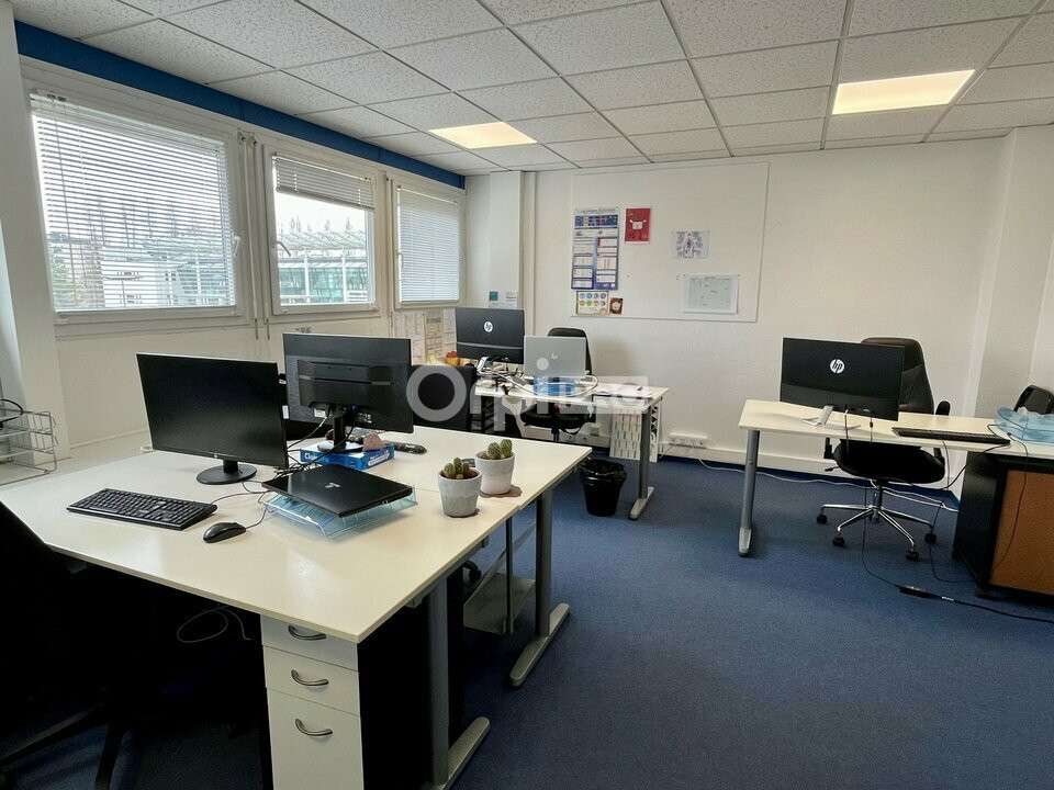 Bureau de 75m² à louer Pau prox pôle universitaire