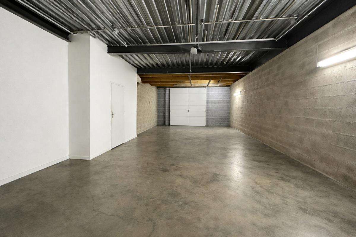 Location local d'activité 138m² Brie-Comte-Robert