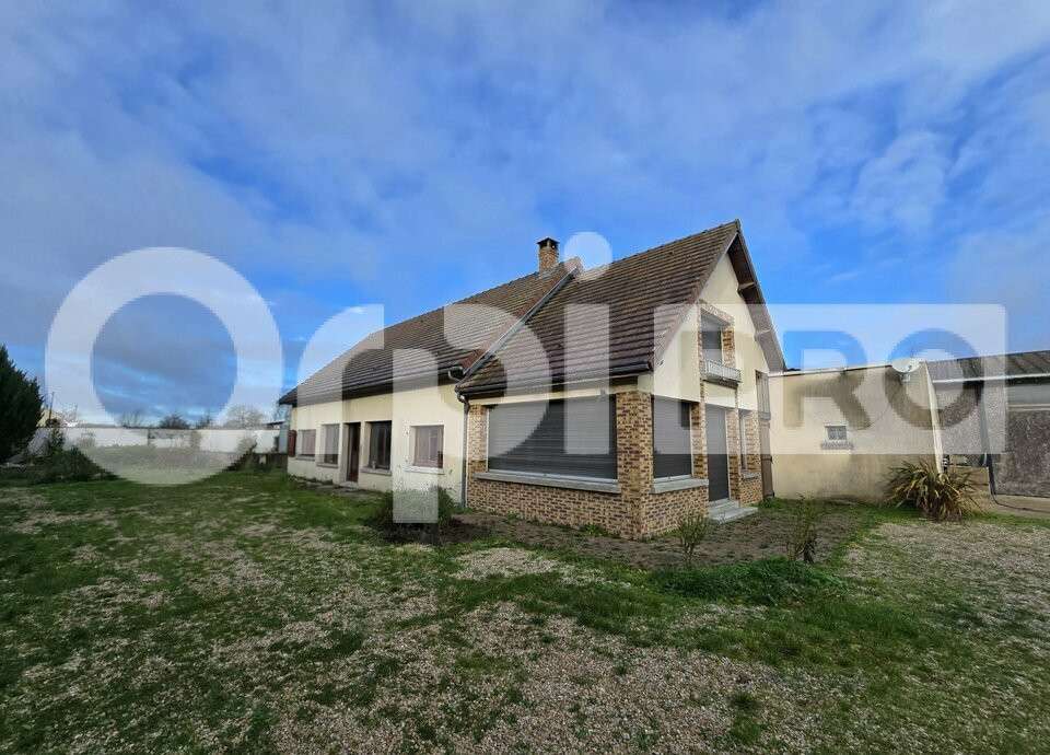 AV ensemble immobilier sur une parcelle de 3152m²